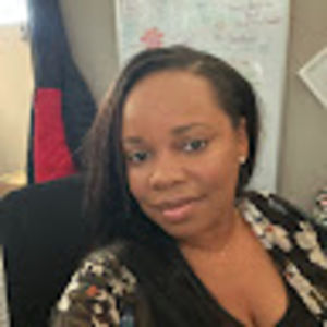 Meet your Posher, Stephany